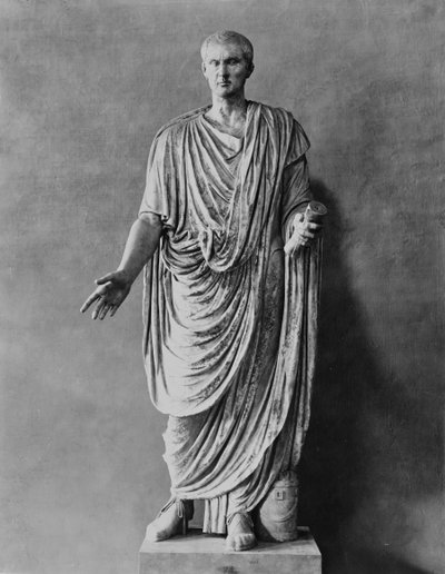 Cato the Elder in a toga by Roman Roman